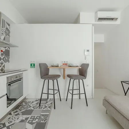 Modern Campanha Terrace Apartment Porto