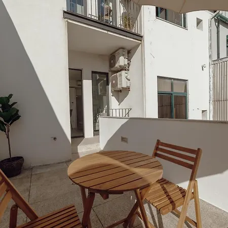 Modern Campanha Terrace *