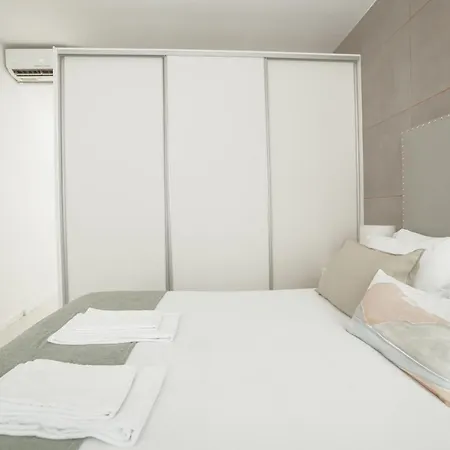 Appartement Modern Campanha Terrace *